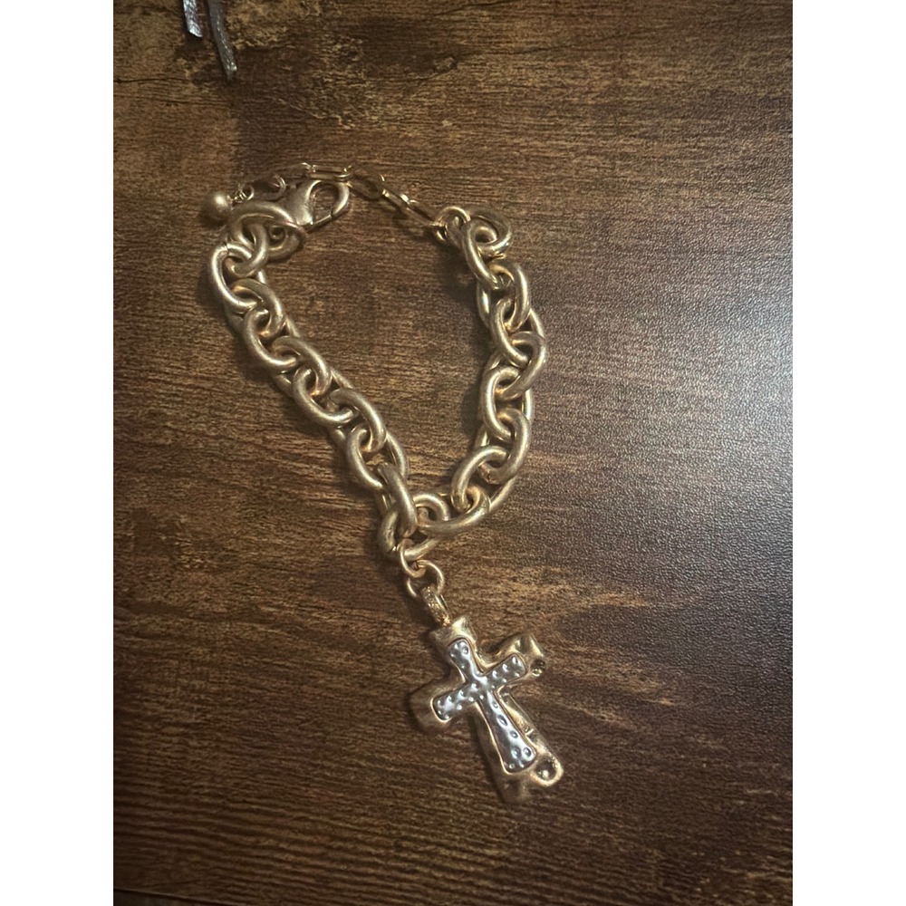 Gold Tone Chunky Cable Chain Bracelet Two Tone Hammered Cross Charm Religious